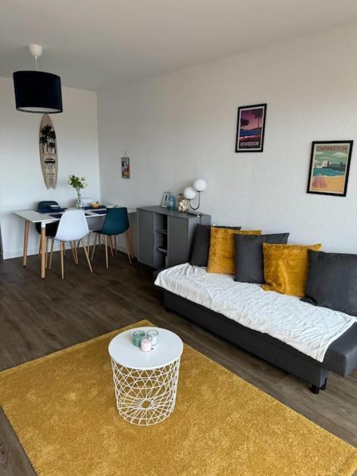 Cap Ocean Appartement T2 Cosy Avec Balcon A 1 Min De L'Ocean Capbreton Exterior photo